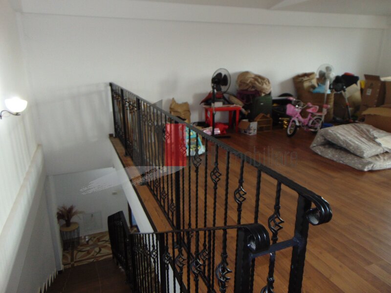 Vila premium 7 camere, finalizata 2023, 274 mp utili, mutare imediata.