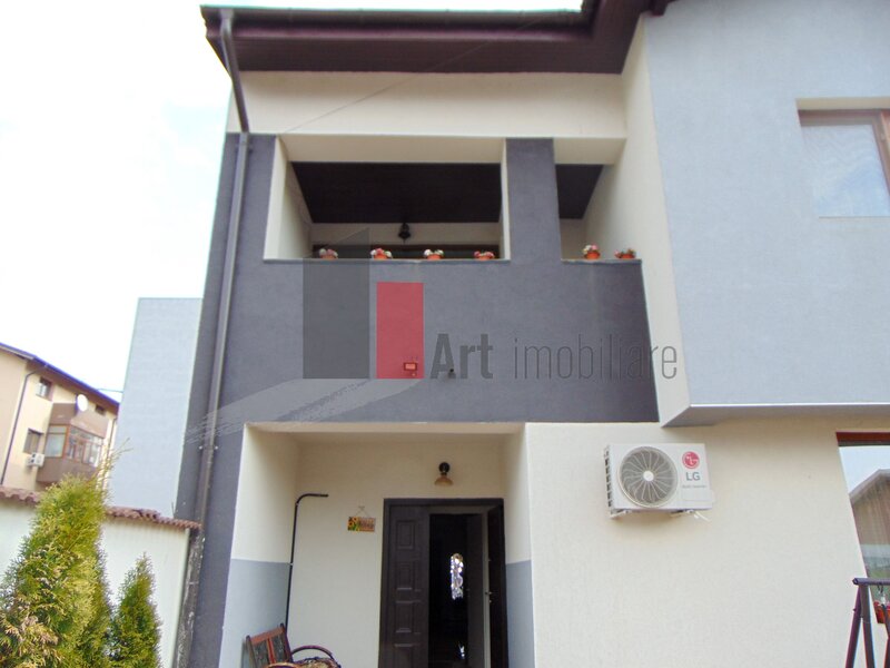 Vila premium 7 camere, finalizata 2023, 274 mp utili, mutare imediata.